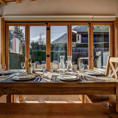 Chalet Chalet Alpins Alpes Travel Mont Blanc Views Sleeps 6-8 *