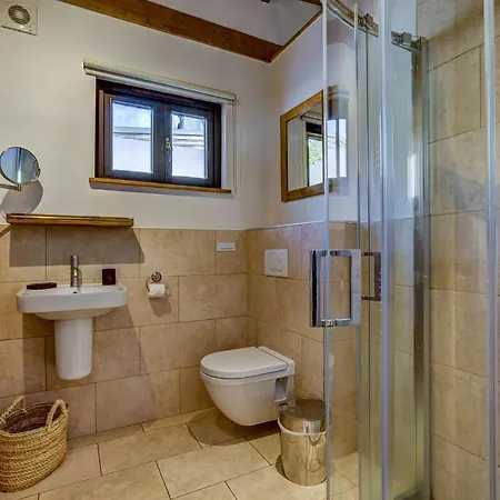 Chalet Alpins Alpes Travel Mont Blanc Views Sleeps 6-8 Chamonix